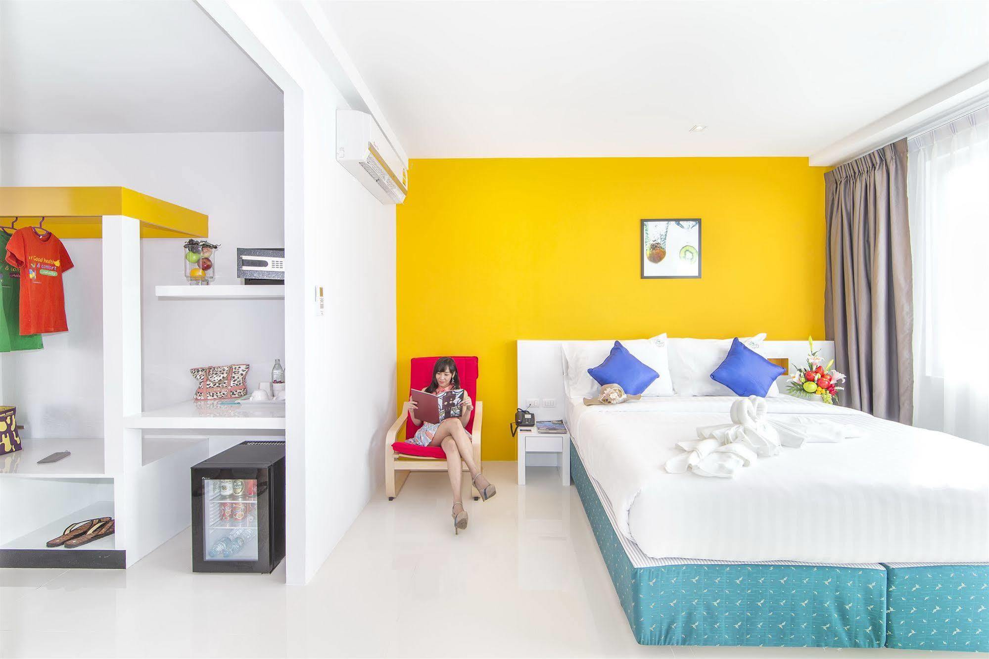 Hotell The Frutta Boutique Patong